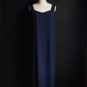 Zahra | Vintage Navy Georgette Sleeveless Evening Gown